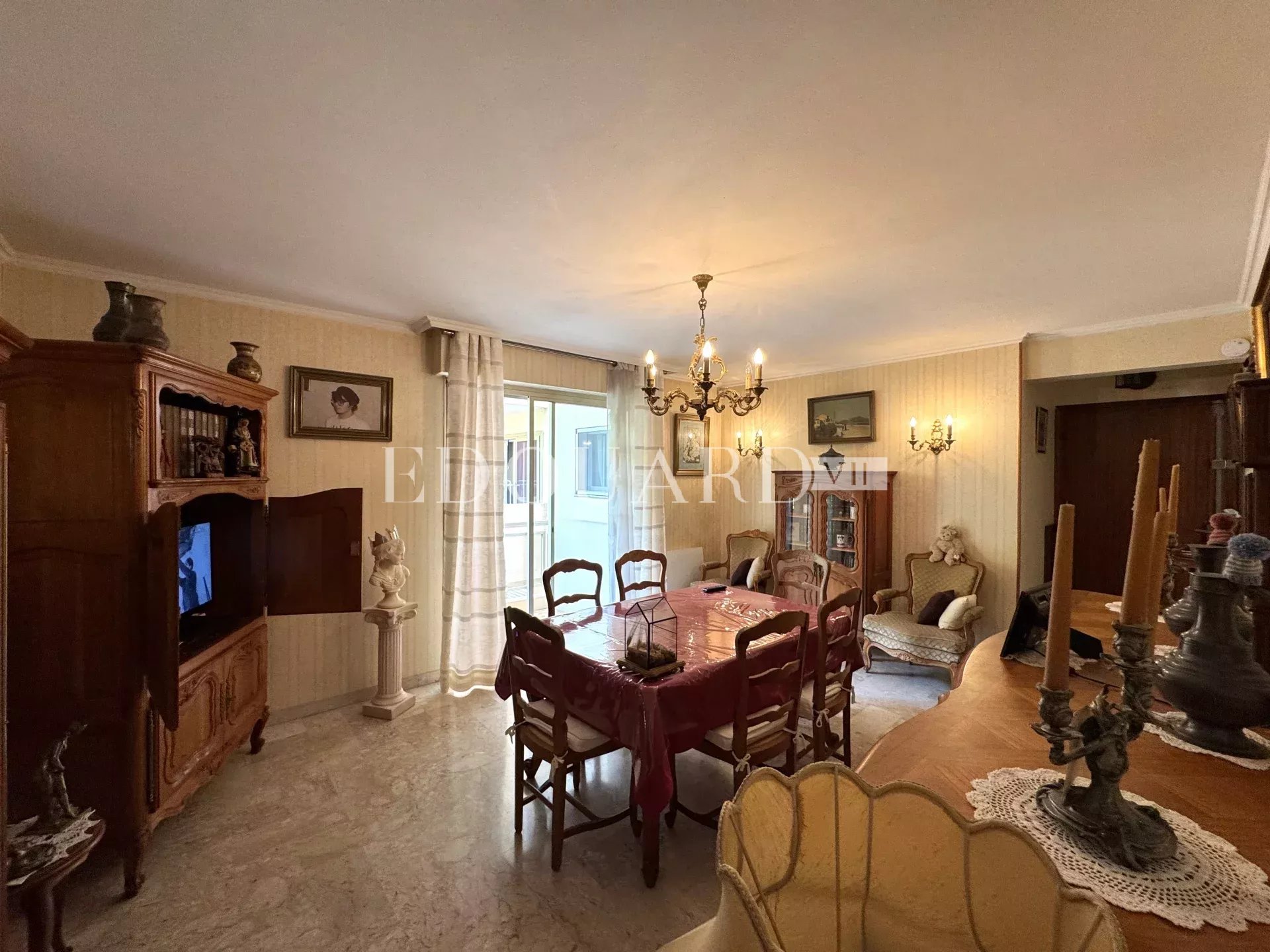 2 Bed, 1 Bath, ApartmentFor Sale, Menton, Alpes-Maritimes
