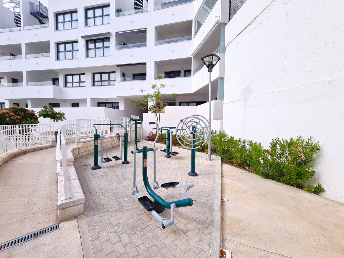 1 Bed, 1 Bath, ApartmentFor Sale, Estepona, Malaga