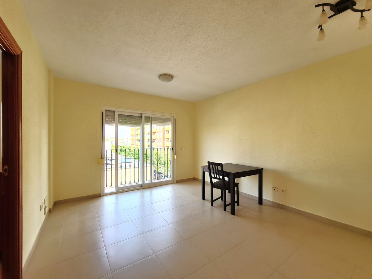 1 Bed, 1 Bath, ApartmentFor Sale, Estepona, Malaga