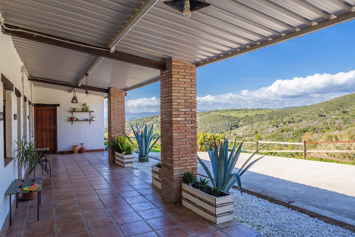 8 Bed, 6 Bath, HouseFor Sale, Casares, Malaga 8 Bed, 6 Bath, HouseFor Sale, Casares, Malaga