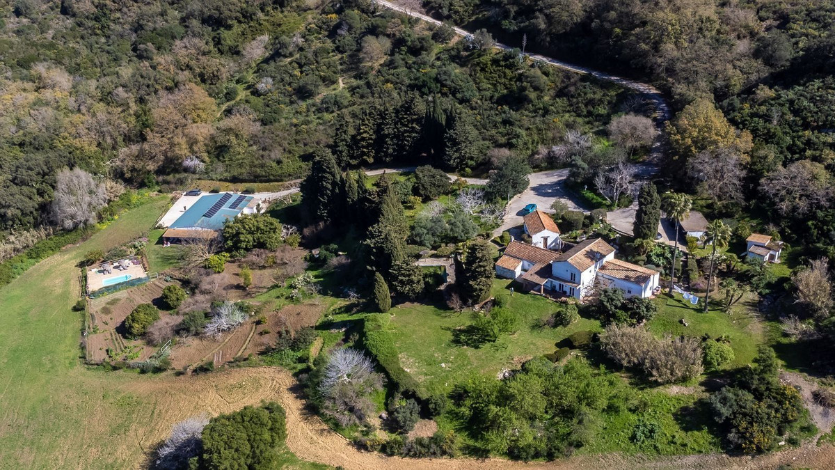 8 Bed, 6 Bath, HouseFor Sale, Casares, Malaga 8 Bed, 6 Bath, HouseFor Sale, Casares, Malaga
