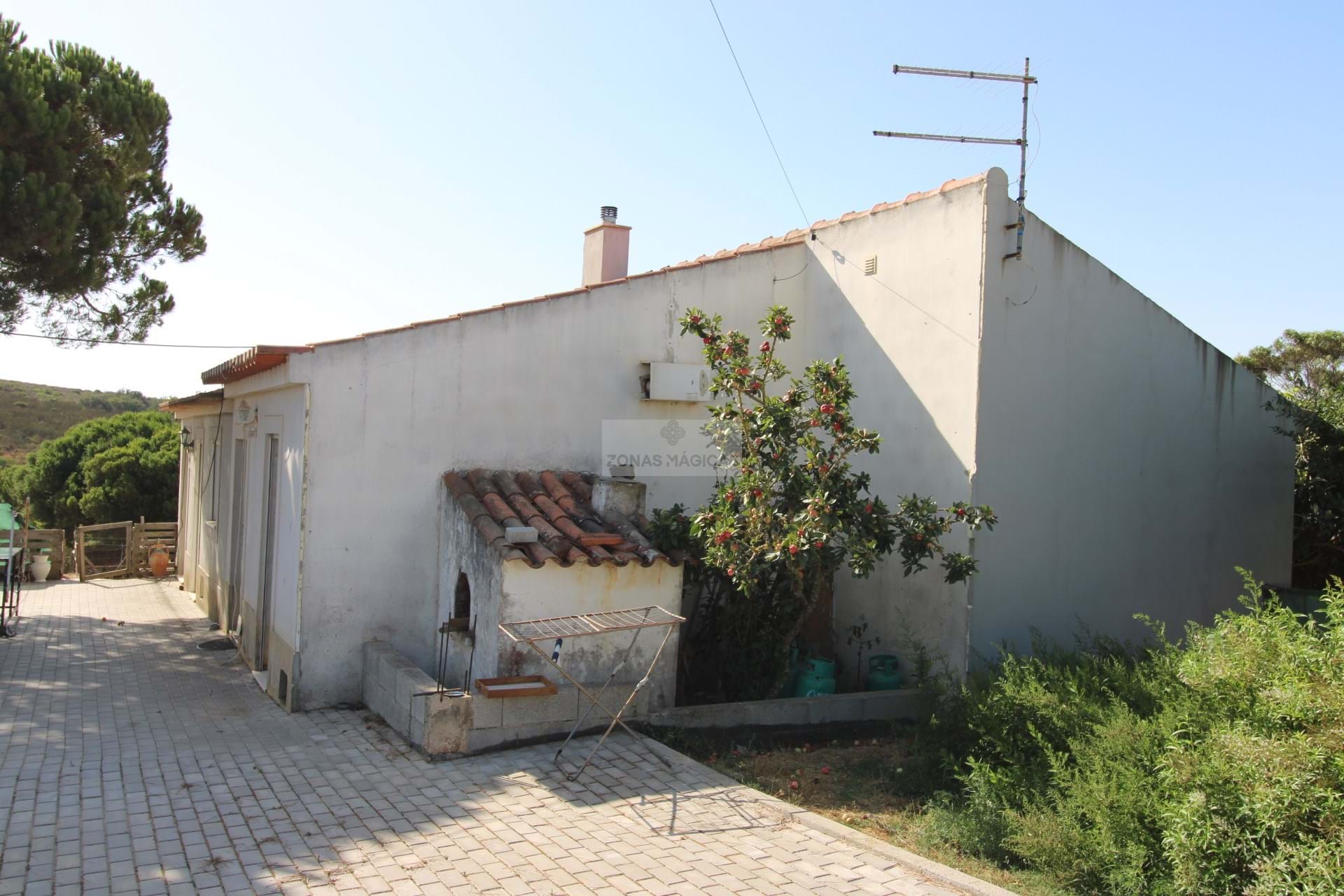4 Bed, 3 Bath, HouseFor Sale, Aljezur, Faro, 8670-158 4 Bed, 3 Bath, HouseFor Sale, Aljezur, Faro, 8670-158
