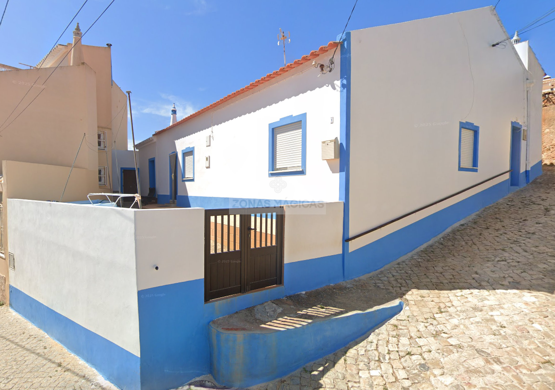 5 Bed, 3 Bath, HouseFor Sale, Vila do Bispo, Faro, 8650-013