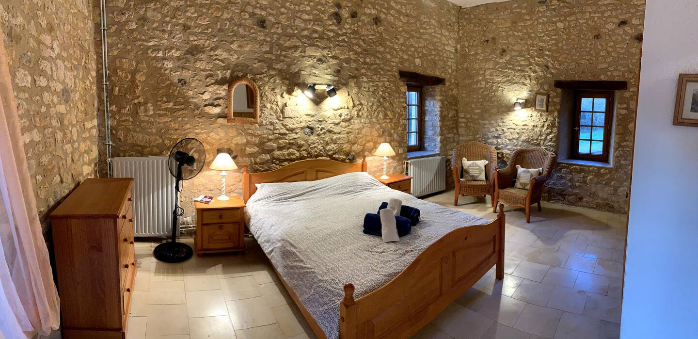 5 Bed, 1 Bath, HouseFor Sale, Saint-Marcel-Du-Perigord, Dordogne, Aquitaine, 24510