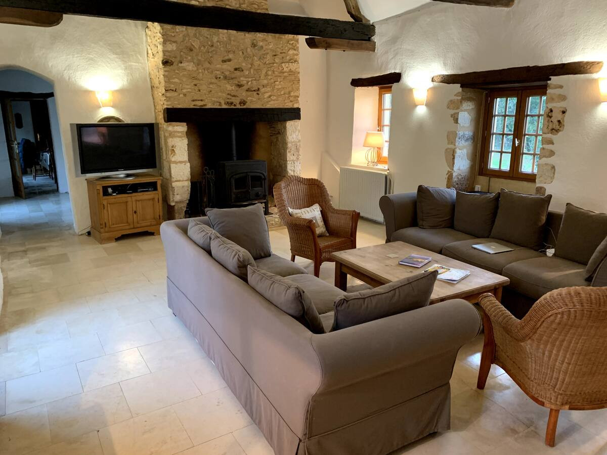 5 Bed, 1 Bath, HouseFor Sale, Saint-Marcel-Du-Perigord, Dordogne, Aquitaine, 24510