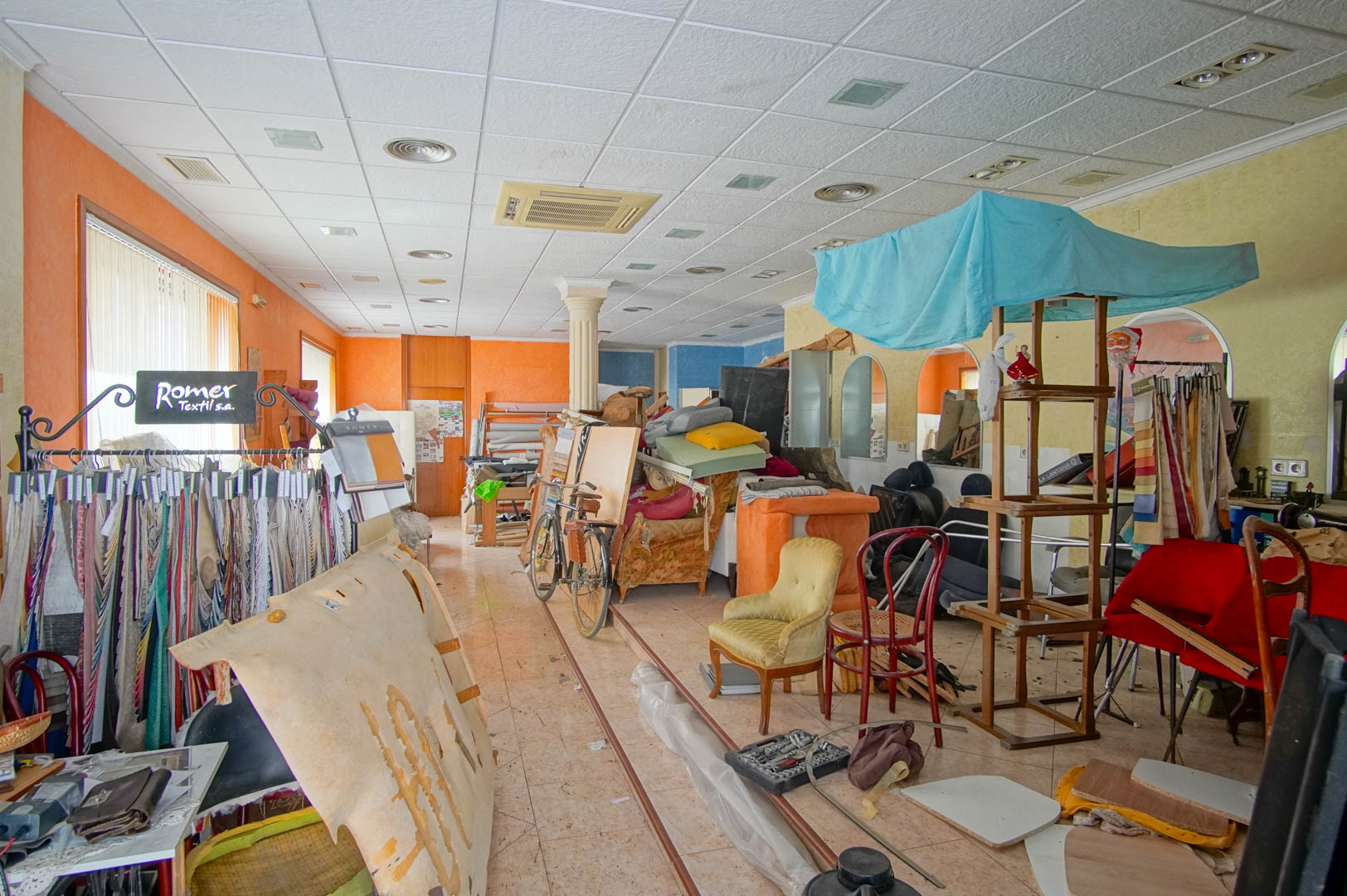 Commercial Property, For Sale