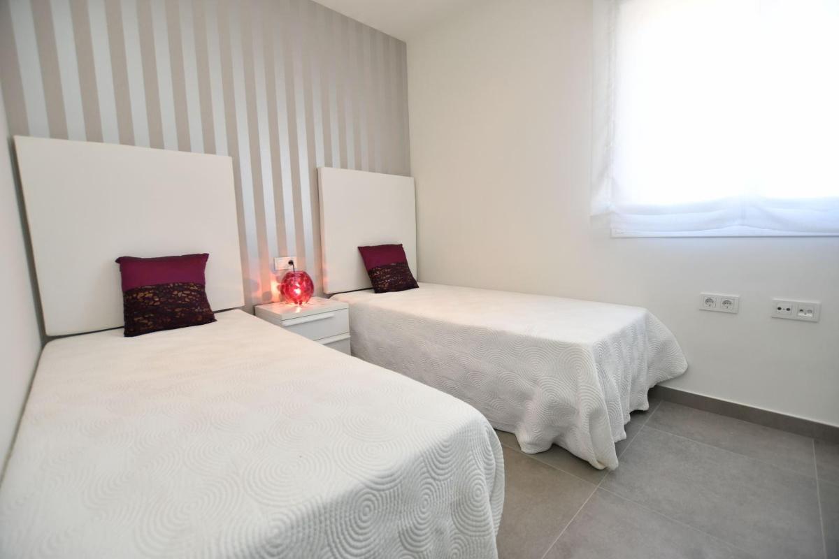 2 Bed, 2 Bath, HouseFor Sale, San Miguel de Salinas, Alicante