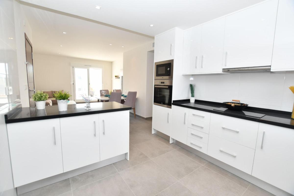 2 Bed, 2 Bath, HouseFor Sale, San Miguel de Salinas, Alicante