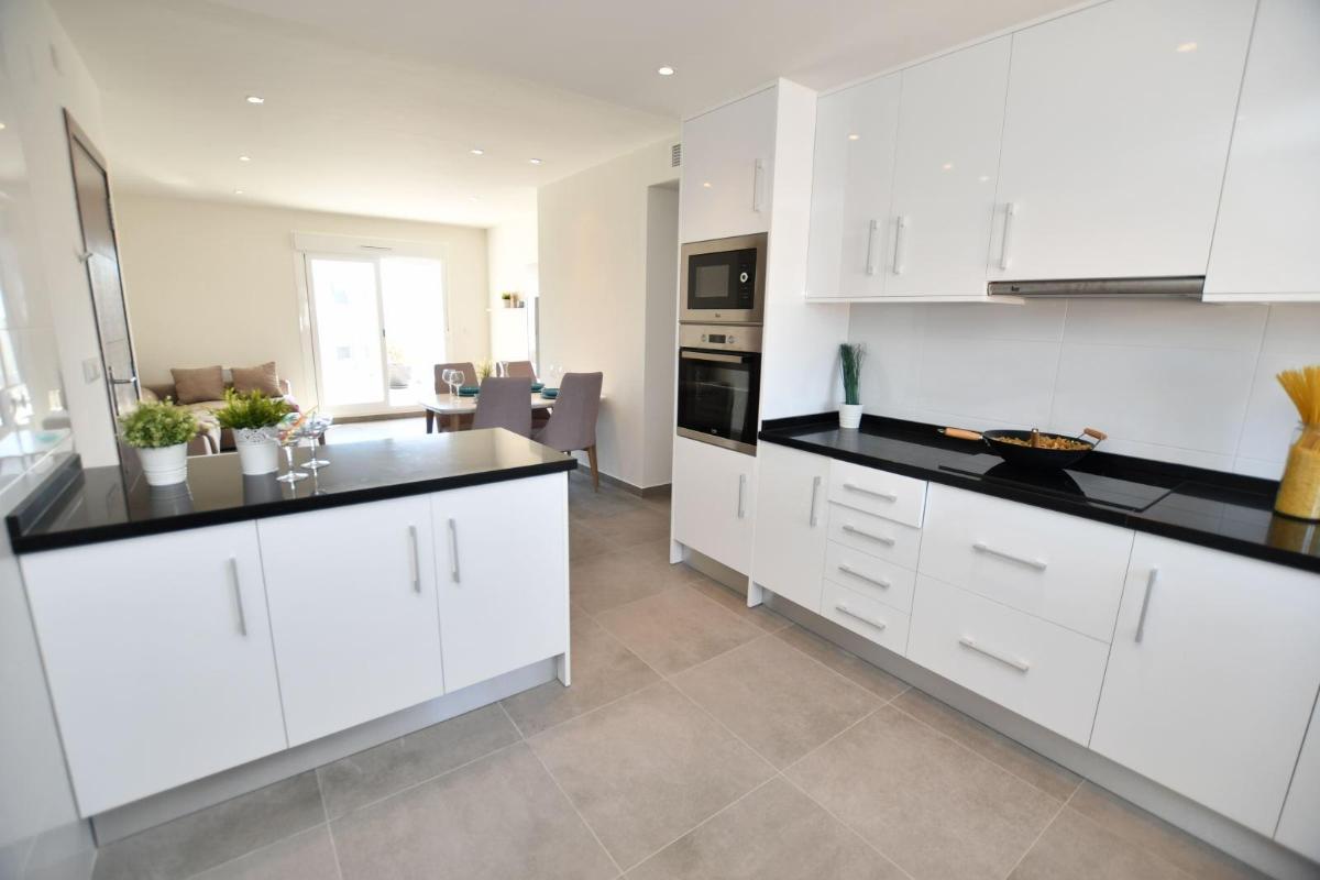 2 Bed, 2 Bath, HouseFor Sale, San Miguel de Salinas, Alicante