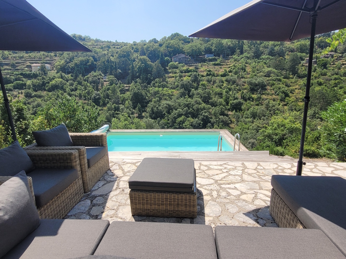 3 Bed, 1 Bath, HouseFor Sale, Bedarieux, Herault, Languedoc-Roussillon, 34600