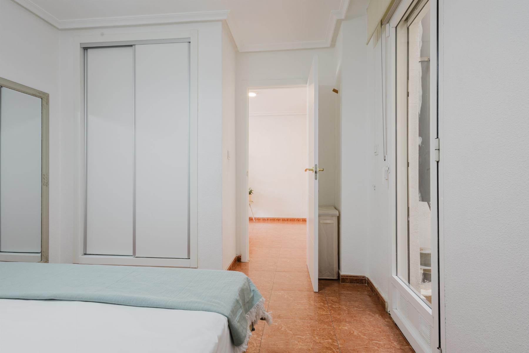 2 Bed, 1 Bath, ApartmentFor Sale, Torrevieja, Alicante 2 Bed, 1 Bath, ApartmentFor Sale, Torrevieja, Alicante