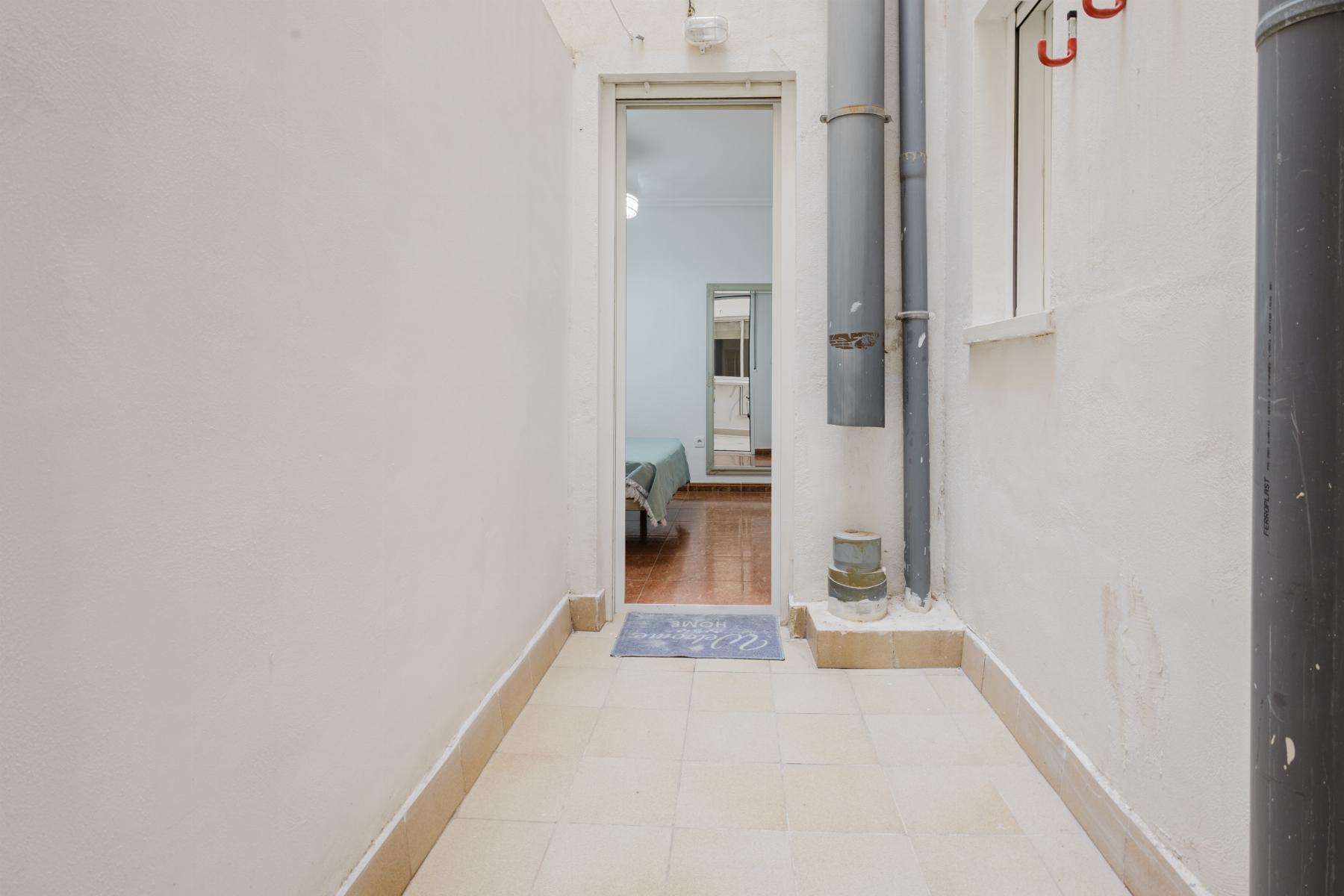 2 Bed, 1 Bath, ApartmentFor Sale, Torrevieja, Alicante 2 Bed, 1 Bath, ApartmentFor Sale, Torrevieja, Alicante
