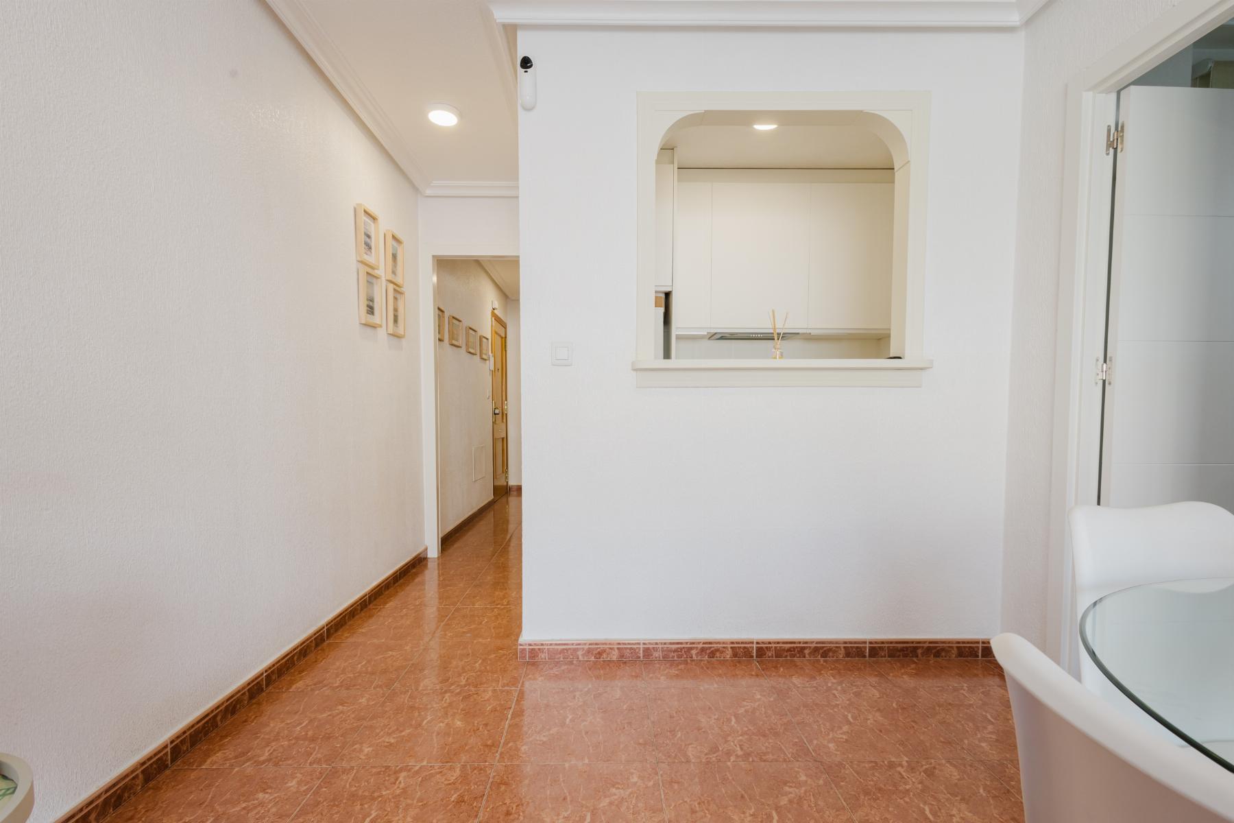 2 Bed, 1 Bath, ApartmentFor Sale, Torrevieja, Alicante 2 Bed, 1 Bath, ApartmentFor Sale, Torrevieja, Alicante