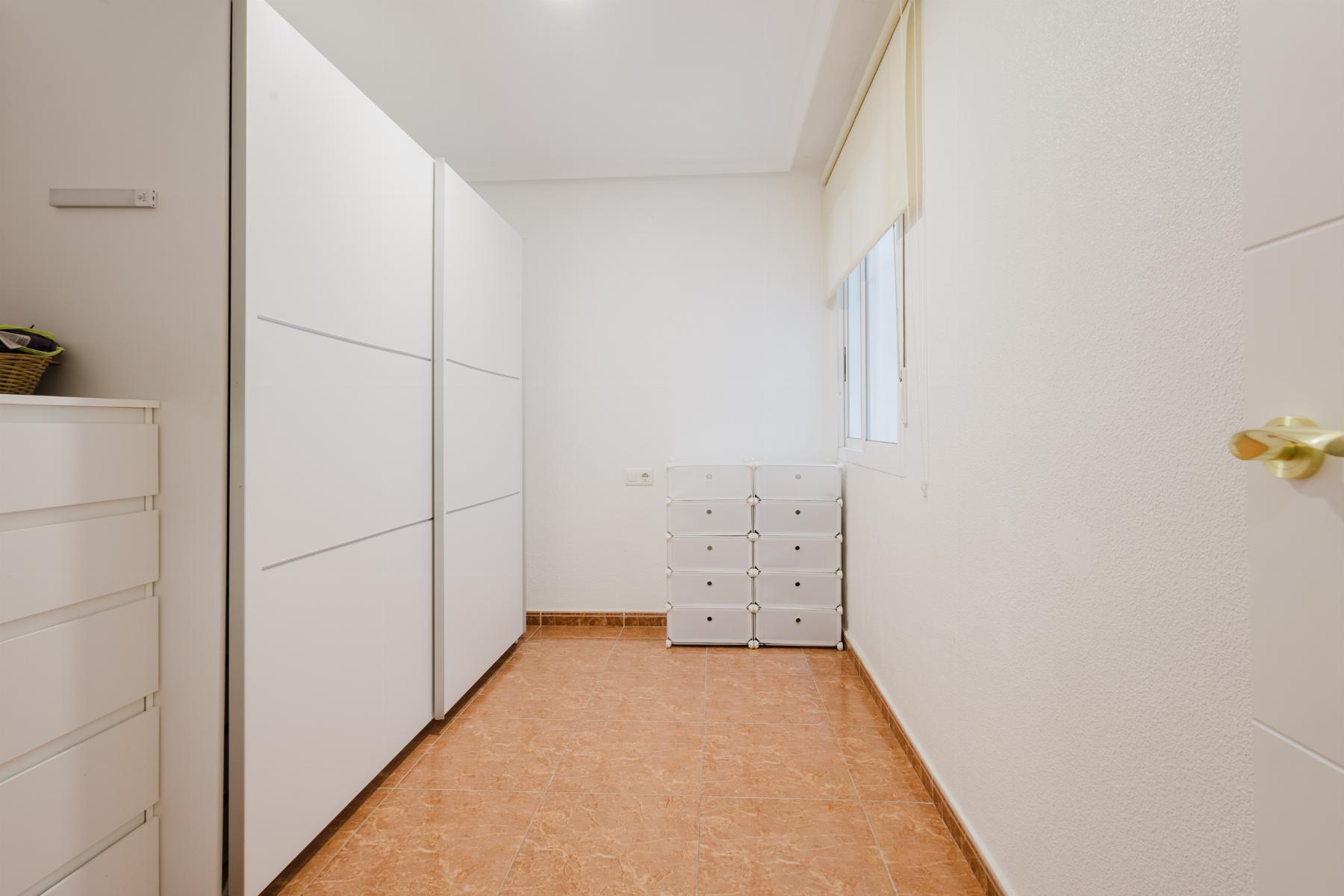 2 Bed, 1 Bath, ApartmentFor Sale, Torrevieja, Alicante 2 Bed, 1 Bath, ApartmentFor Sale, Torrevieja, Alicante
