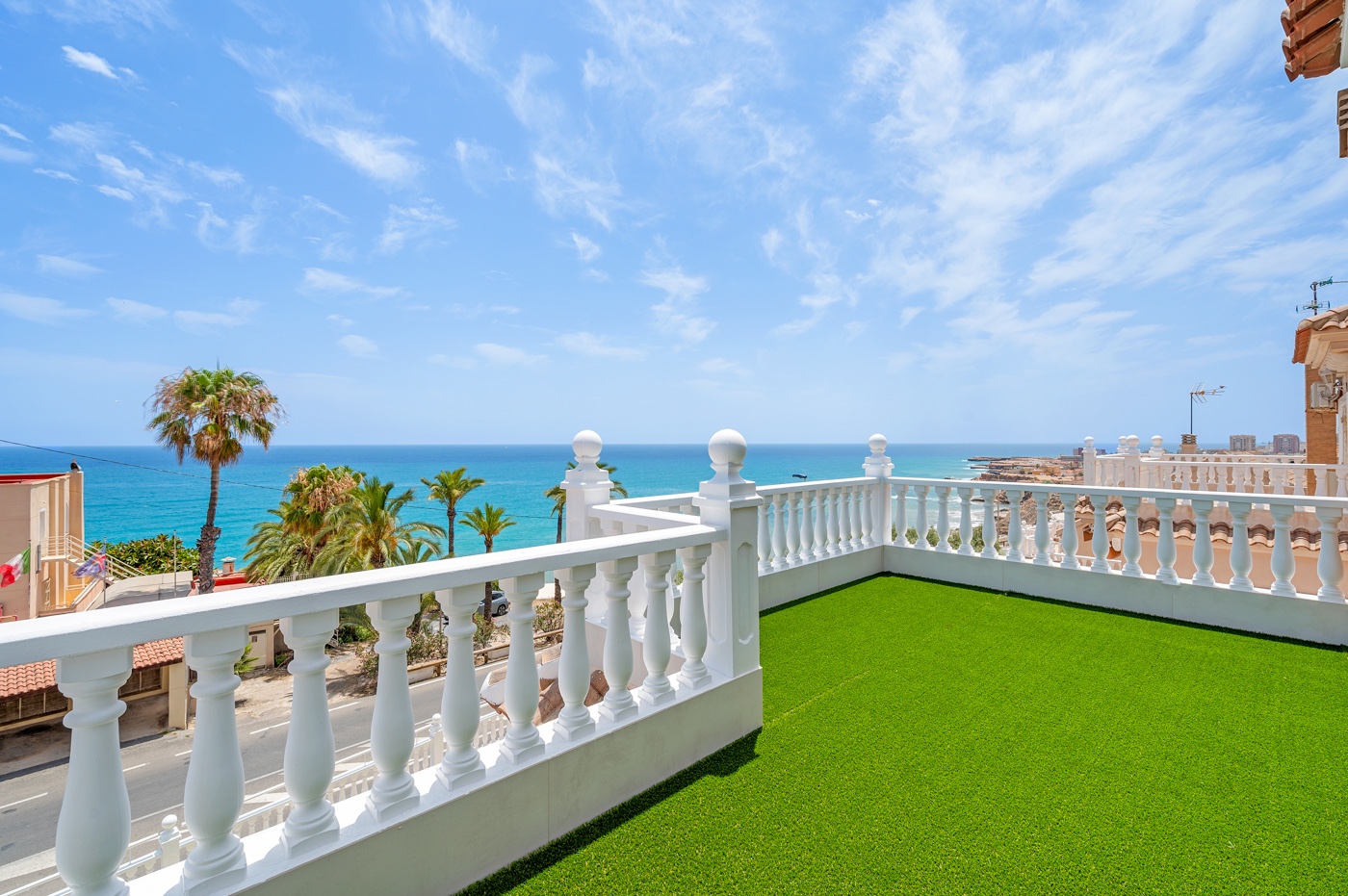 4 Bed, 3 Bath, HouseFor Sale, Torrevieja, Alicante