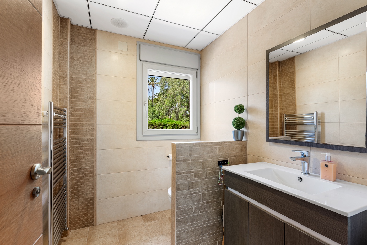 5 Bed, 3 Bath, HouseFor Sale, Elche/elx, Alicante