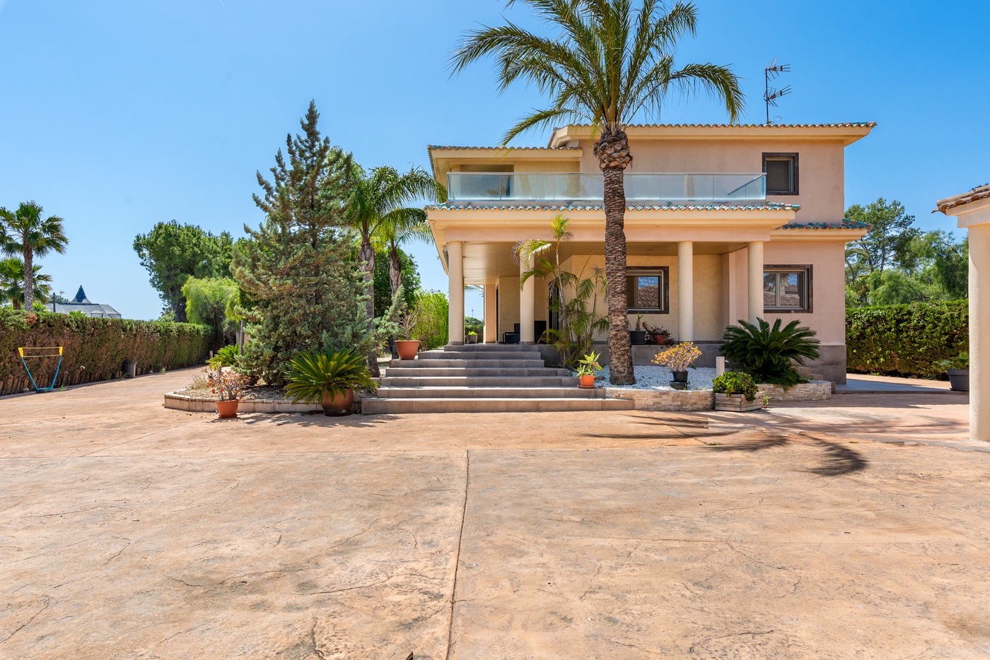 5 Bed, 3 Bath, HouseFor Sale, Elche/elx, Alicante