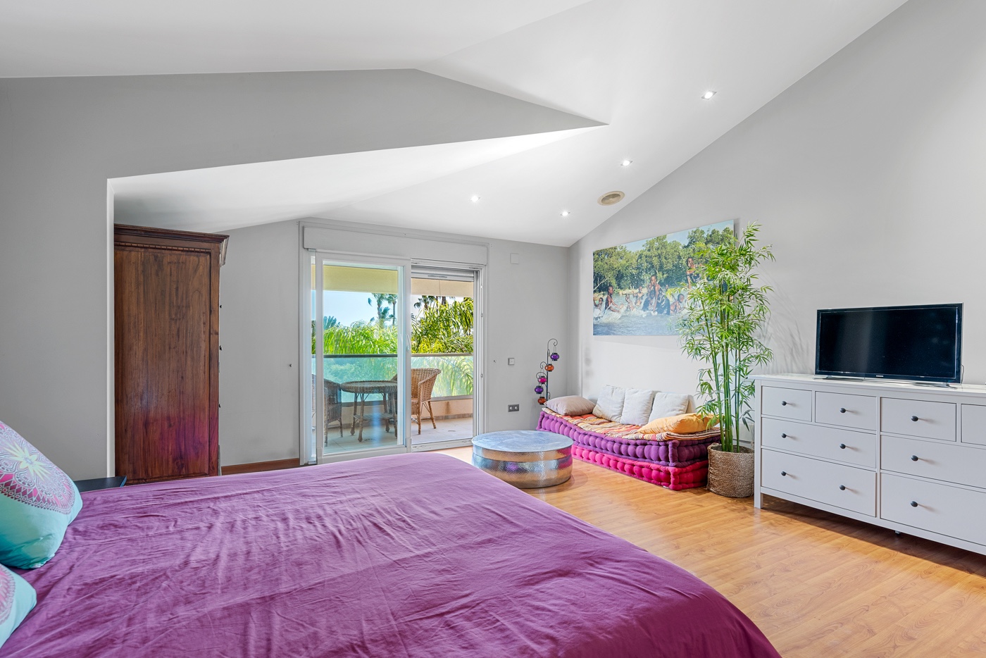 5 Bed, 3 Bath, HouseFor Sale, Elche/elx, Alicante