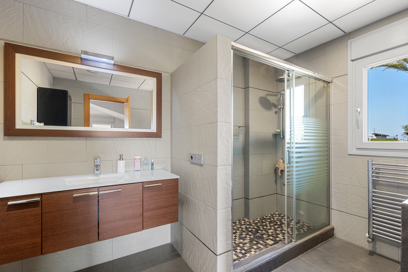 5 Bed, 3 Bath, HouseFor Sale, Elche/elx, Alicante