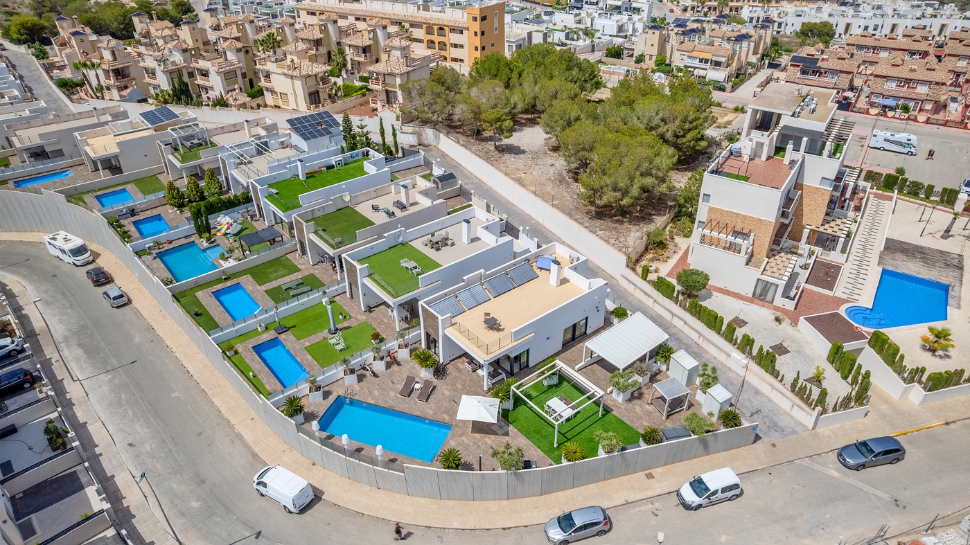 3 Bed, 2 Bath, HouseFor Sale, Orihuela Costa, Alicante