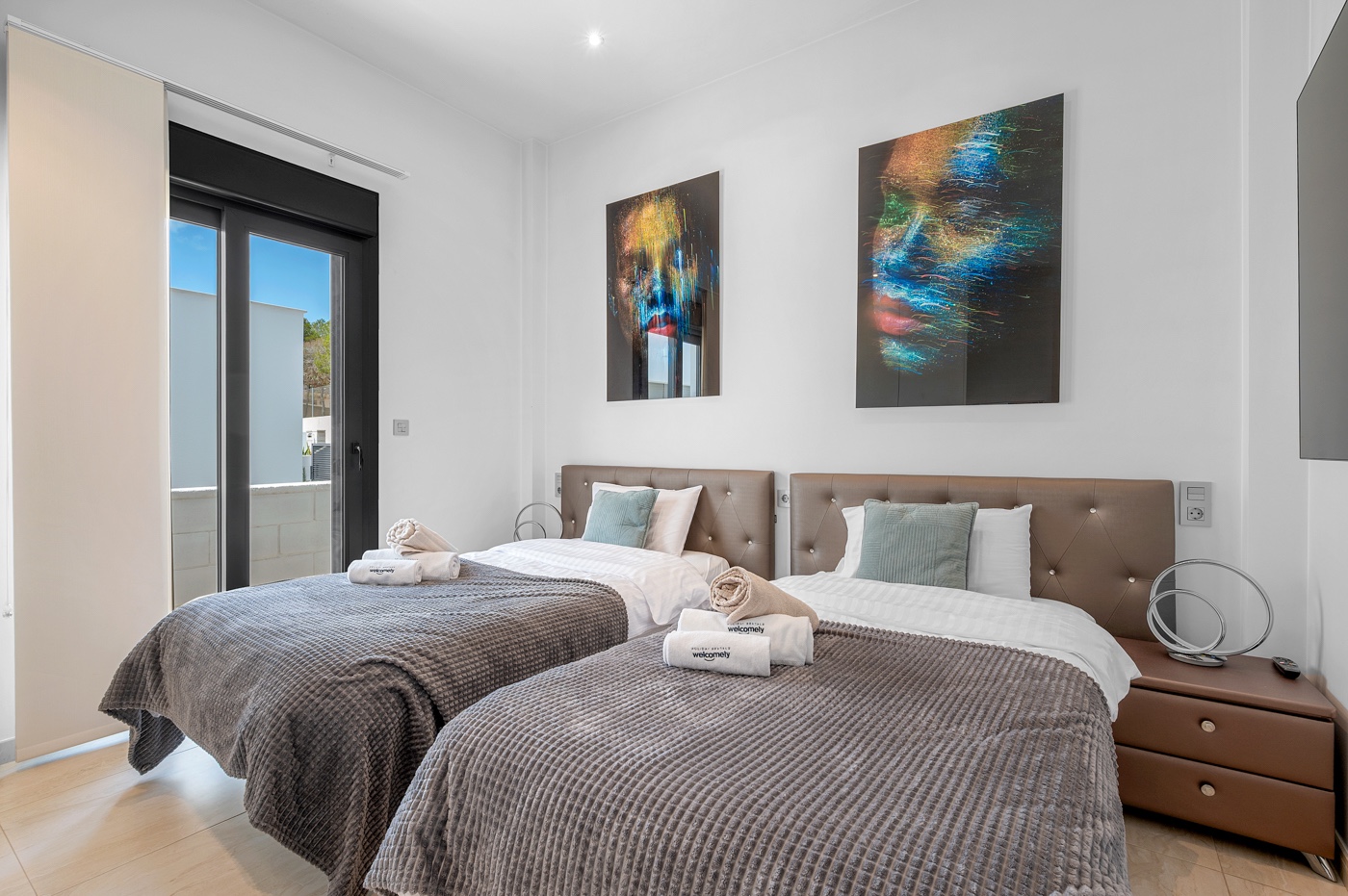 3 Bed, 2 Bath, HouseFor Sale, Orihuela Costa, Alicante