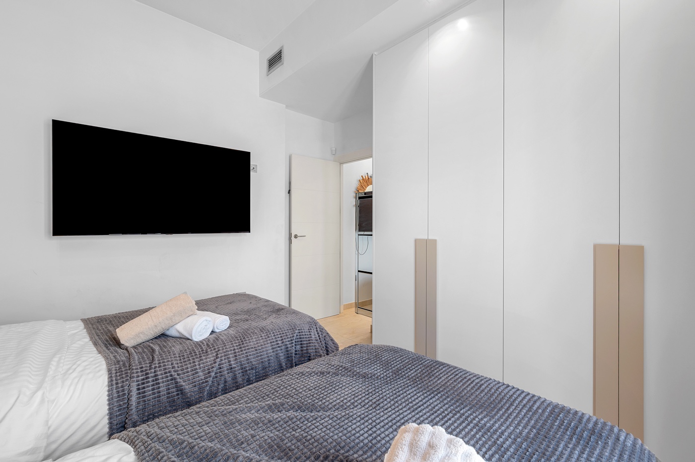 3 Bed, 2 Bath, HouseFor Sale, Orihuela Costa, Alicante