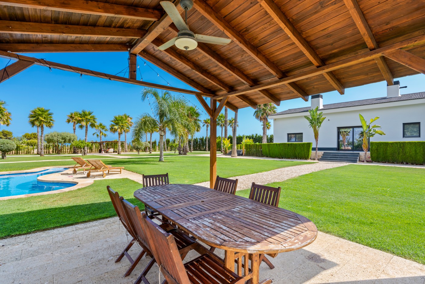 5 Bed, 5 Bath, HouseFor Sale, Elche/elx, Alicante