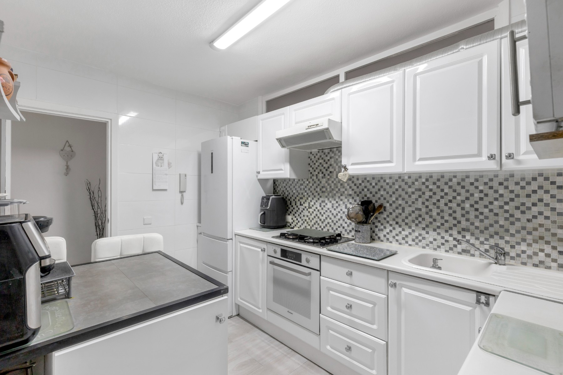 2 Bed, 1 Bath, ApartmentFor Sale, Torrevieja, Alicante