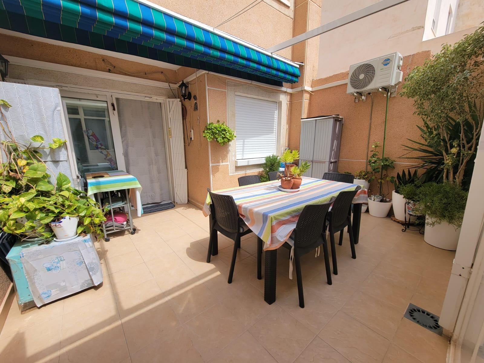 3 Bed, 1 Bath, ApartmentFor Sale, Torrevieja, Alicante