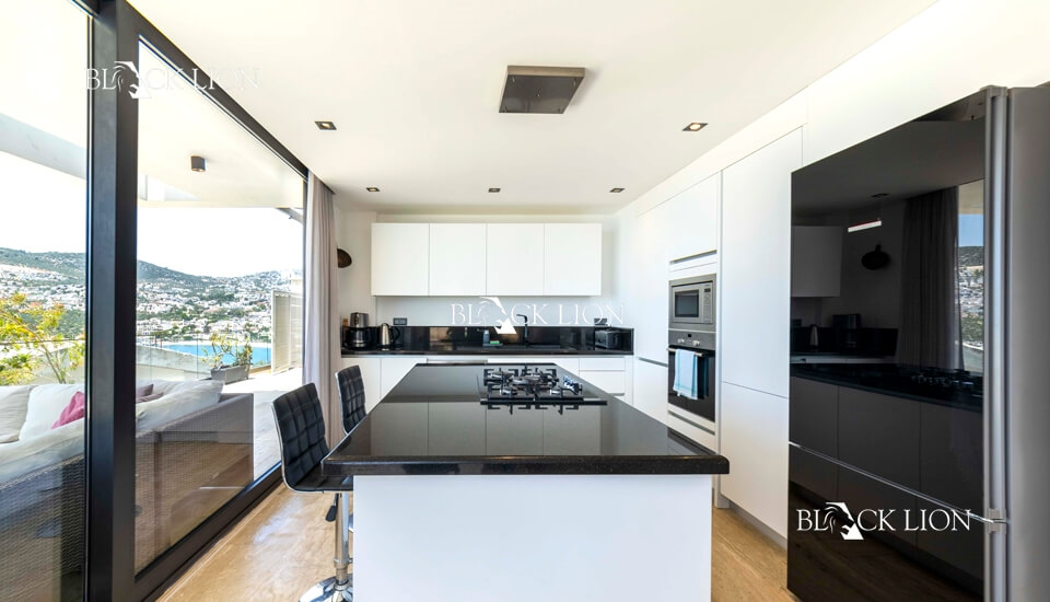 6 Bed, 6 Bath, HouseFor Sale, Komurluk, Kalkan, Antalya