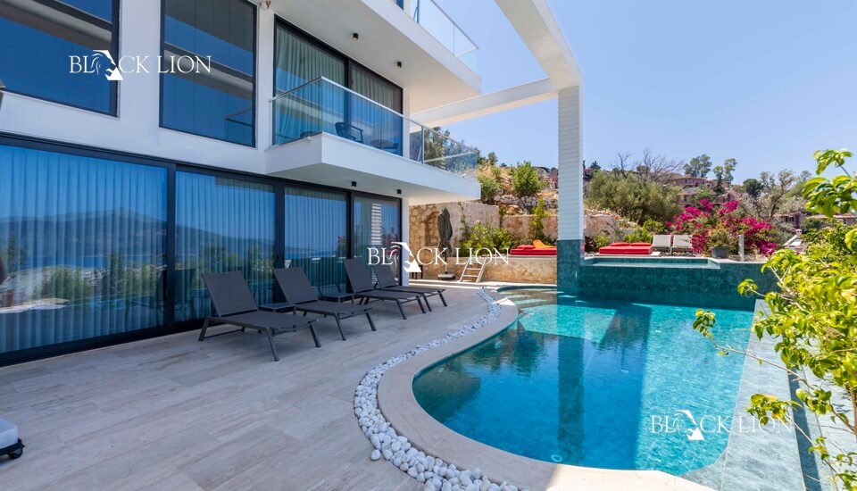 6 Bed, 6 Bath, HouseFor Sale, Komurluk, Kalkan, Antalya
