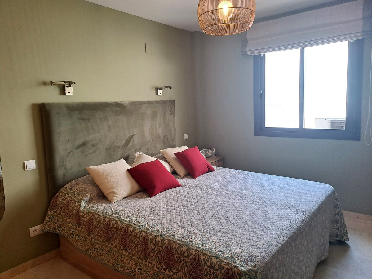 2 Bed, 2 Bath, ApartmentFor Sale, Benahavis, Malaga