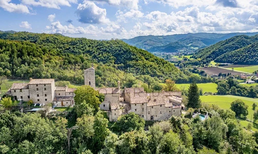 11 Bed, 10 Bath, HouseFor Sale, Pesaro, Pesaro-Urbino