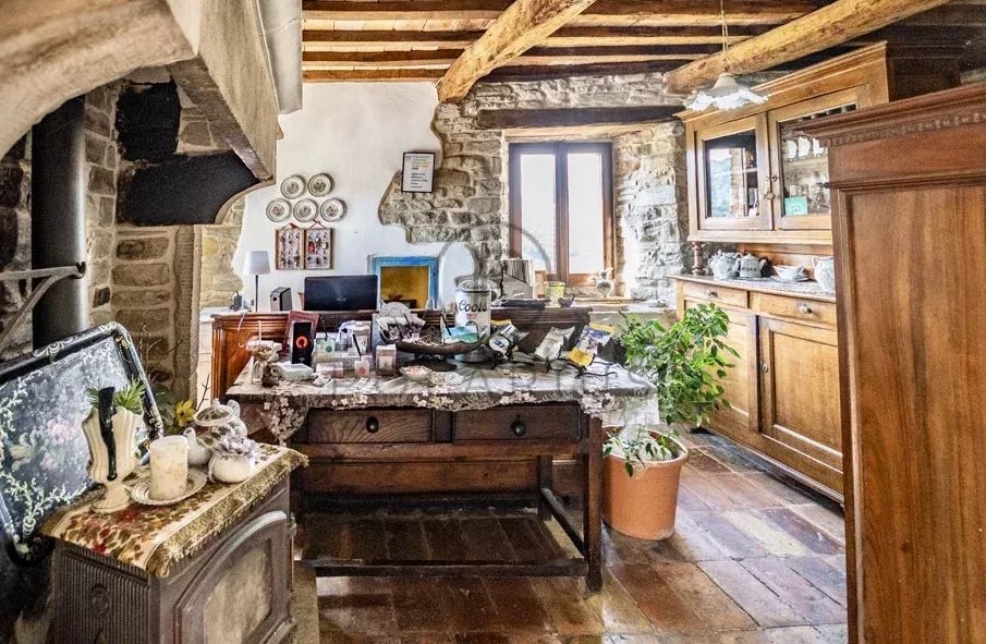 11 Bed, 10 Bath, HouseFor Sale, Pesaro, Pesaro-Urbino