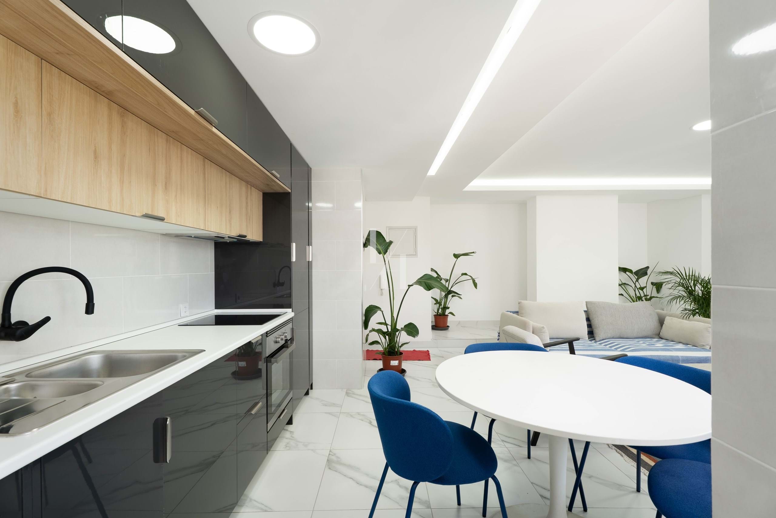 2 Bed, 1 Bath, ApartmentFor Sale, Portimao, Faro, 8500-607 2 Bed, 1 Bath, ApartmentFor Sale, Portimao, Faro, 8500-607