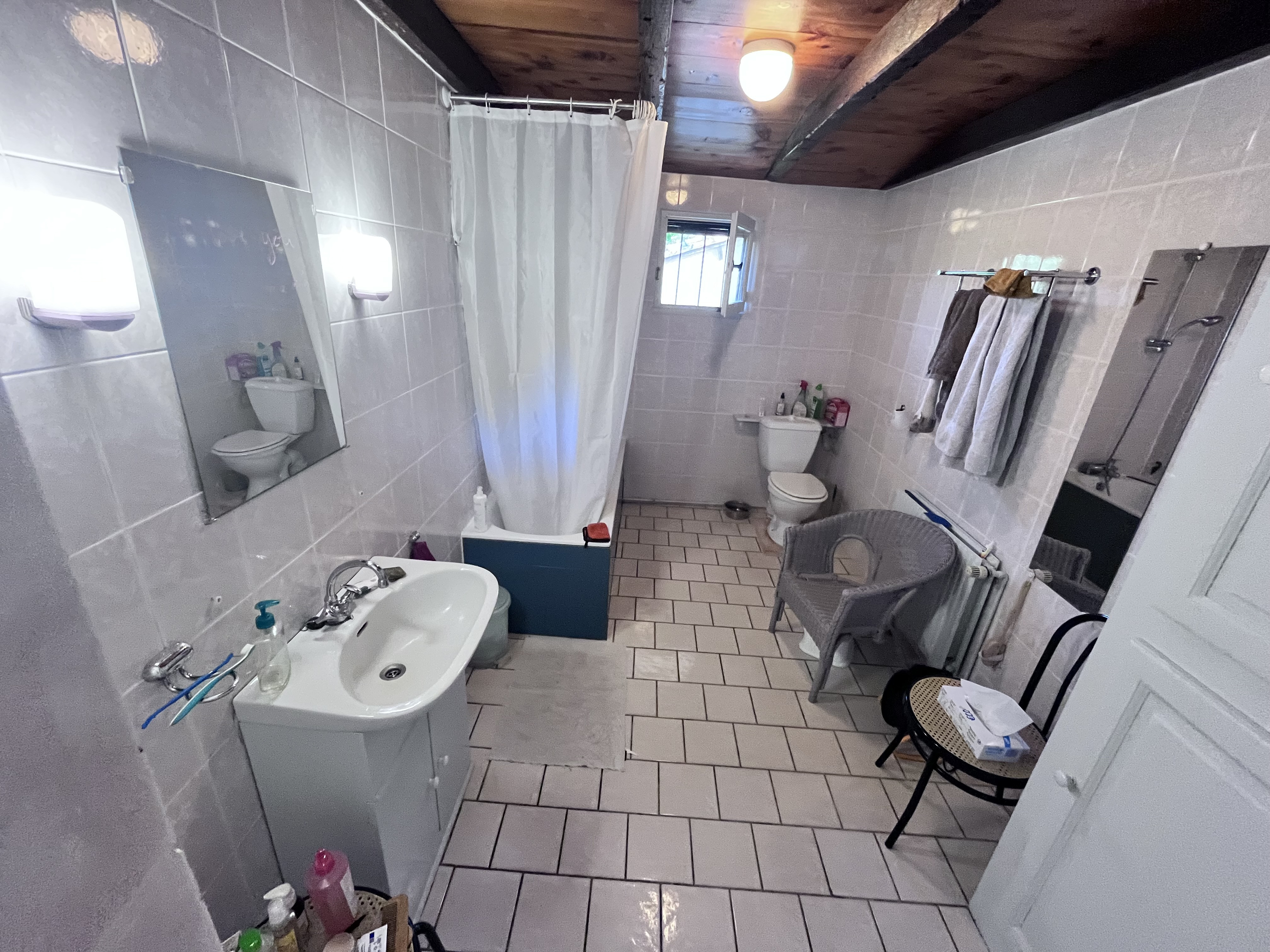 4 Bed, 1 Bath, HouseFor Sale, Lauzun, Lot-et-Garonne, Aquitaine, 47410