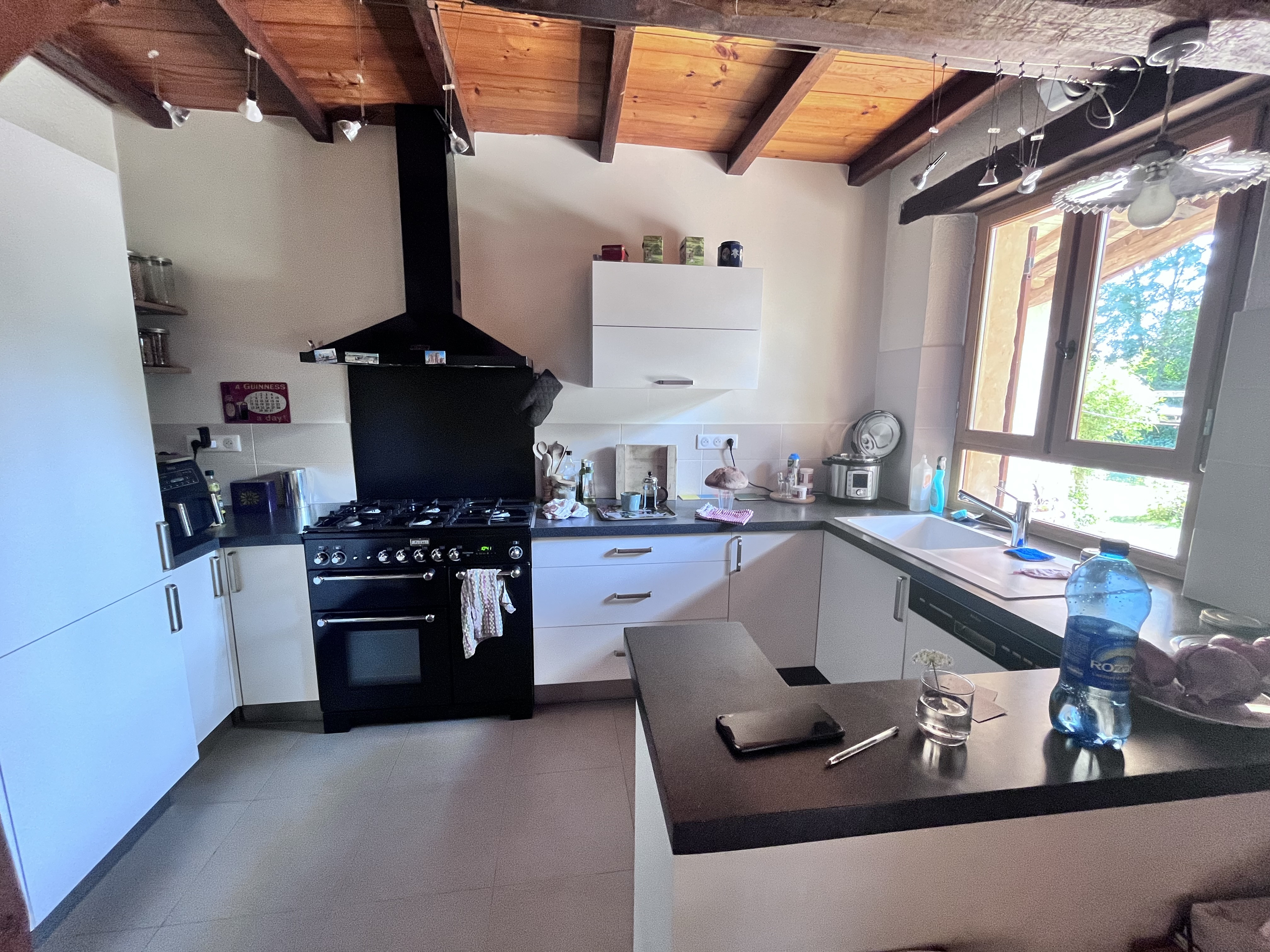 4 Bed, 1 Bath, HouseFor Sale, Lauzun, Lot-et-Garonne, Aquitaine, 47410