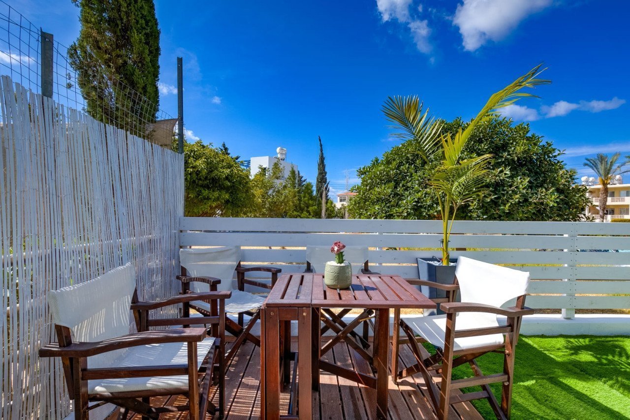 2 Bed, 2 Bath, HouseFor Sale, Universal, Paphos