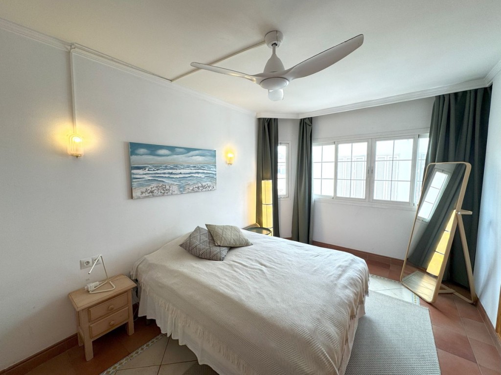 4 Bed, 3 Bath, ApartmentFor Sale, La Cala de Mijas, Malaga