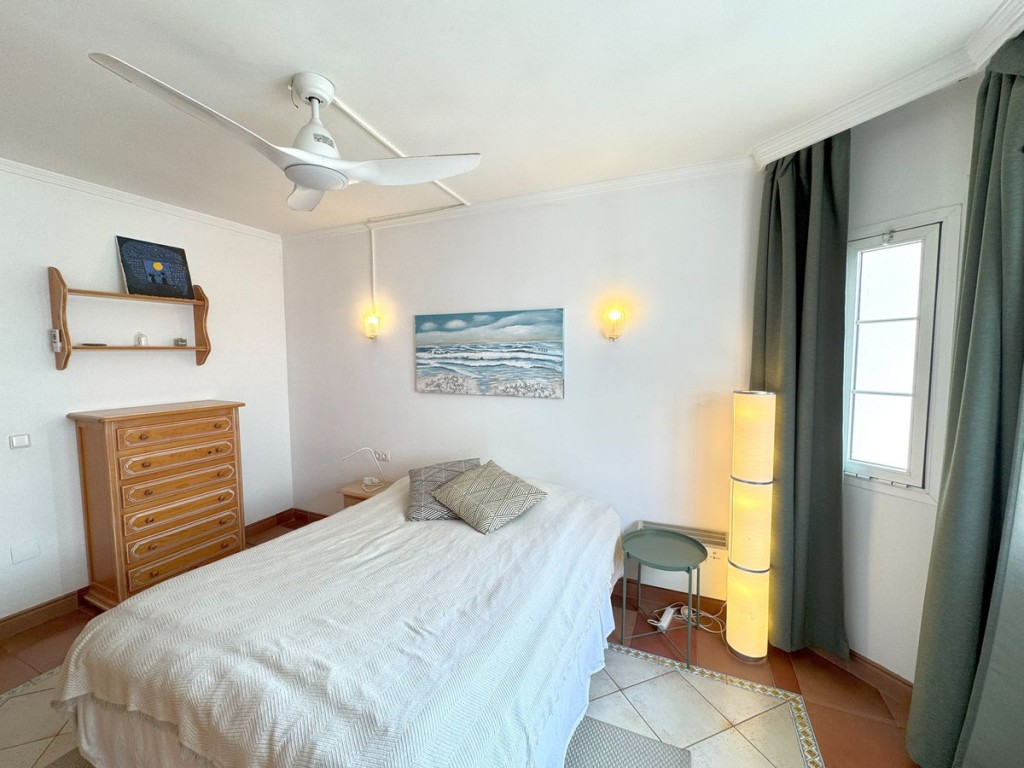 4 Bed, 3 Bath, ApartmentFor Sale, La Cala de Mijas, Malaga