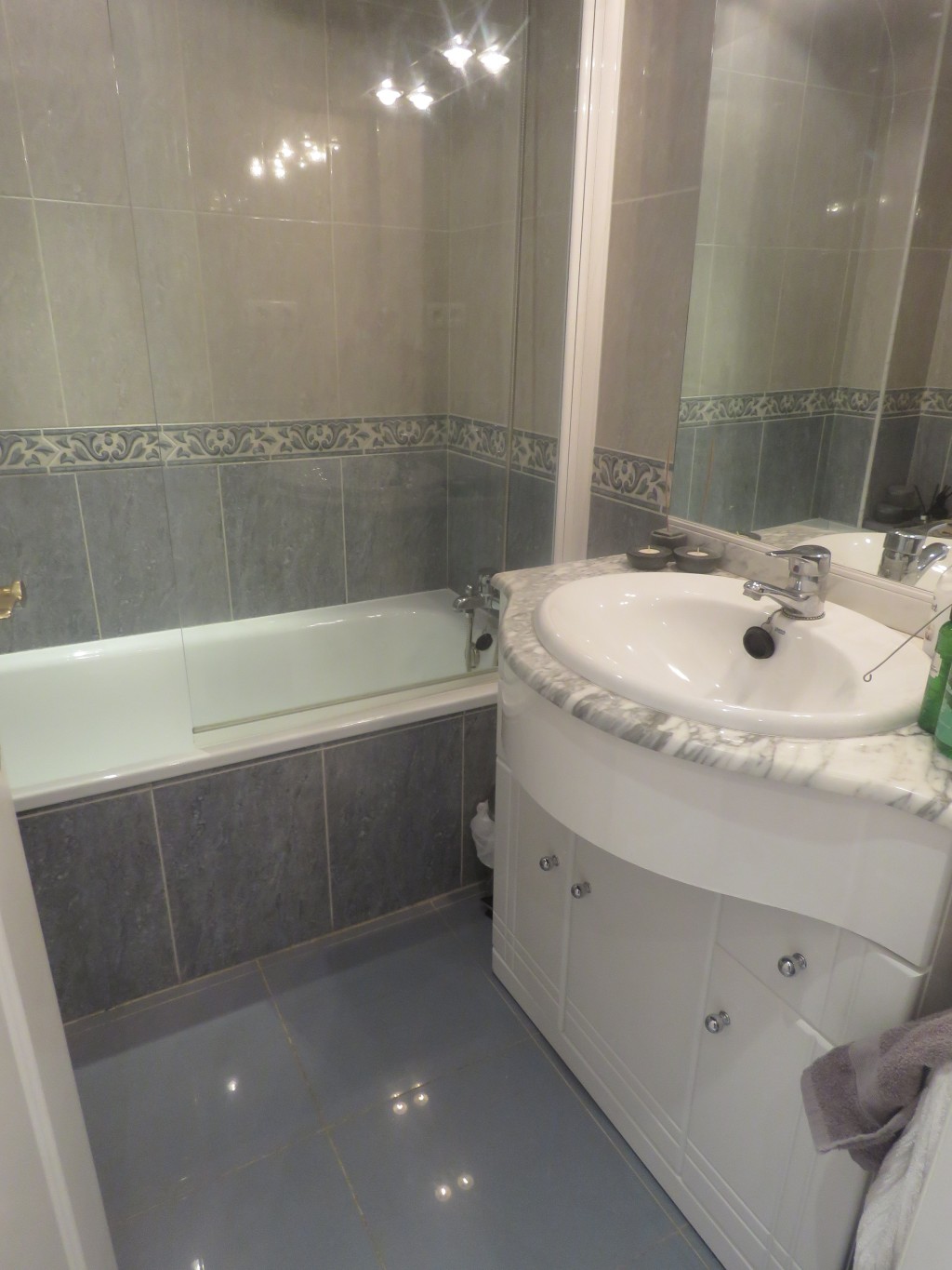 2 Bed, 2 Bath, ApartmentFor Sale, Calahonda, Malaga