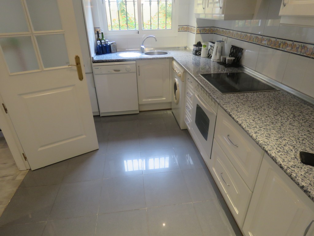 2 Bed, 2 Bath, ApartmentFor Sale, Calahonda, Malaga