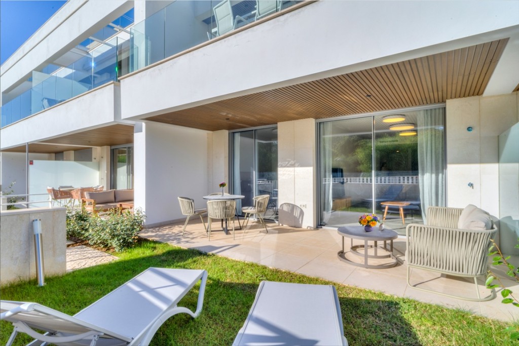 2 Bed, 2 Bath, ApartmentFor Sale, Elviria, Malaga 2 Bed, 2 Bath, ApartmentFor Sale, Elviria, Malaga