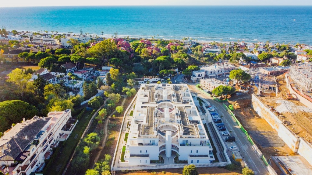 2 Bed, 2 Bath, ApartmentFor Sale, Elviria, Malaga