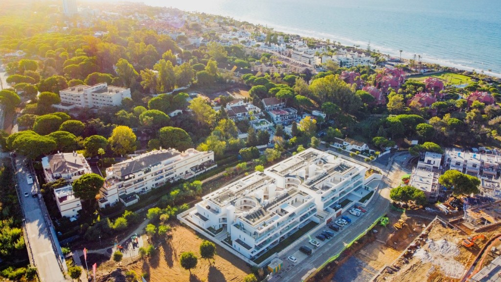 2 Bed, 2 Bath, ApartmentFor Sale, Elviria, Malaga