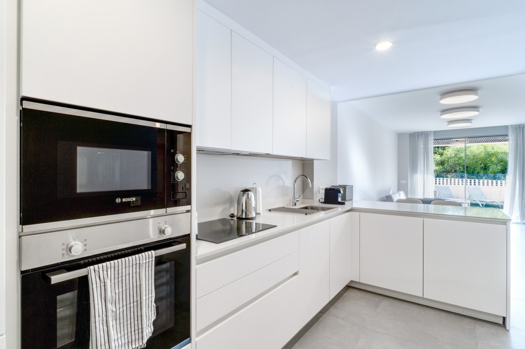 2 Bed, 2 Bath, ApartmentFor Sale, Elviria, Malaga