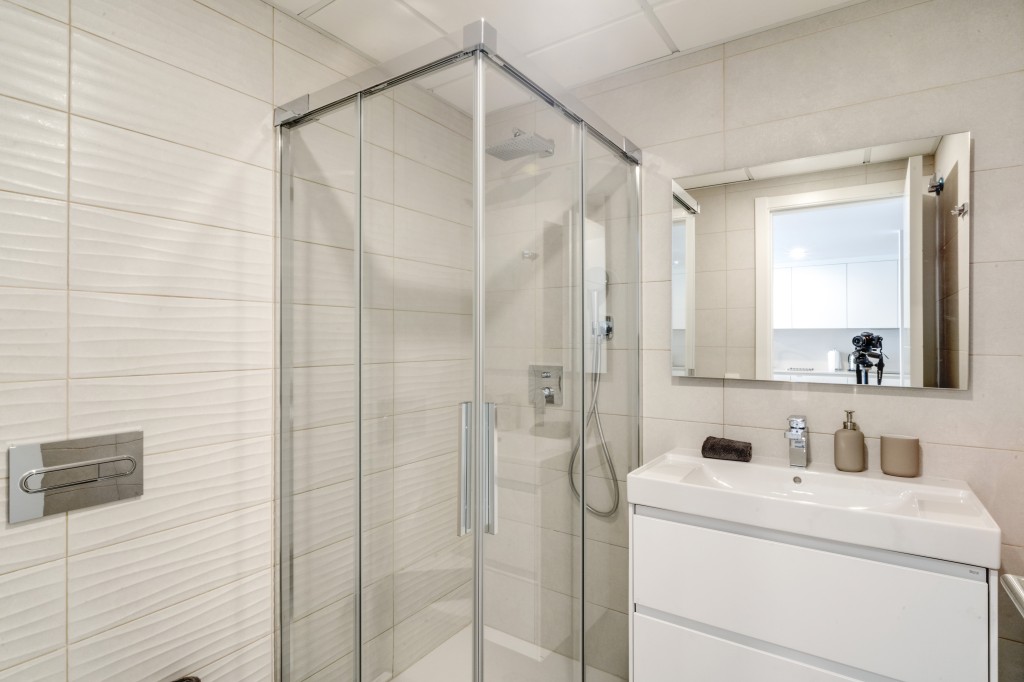 2 Bed, 2 Bath, ApartmentFor Sale, Elviria, Malaga