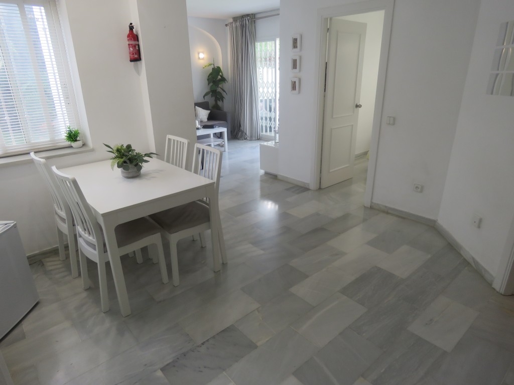 2 Bed, 2 Bath, ApartmentFor Sale, Calahonda, Malaga