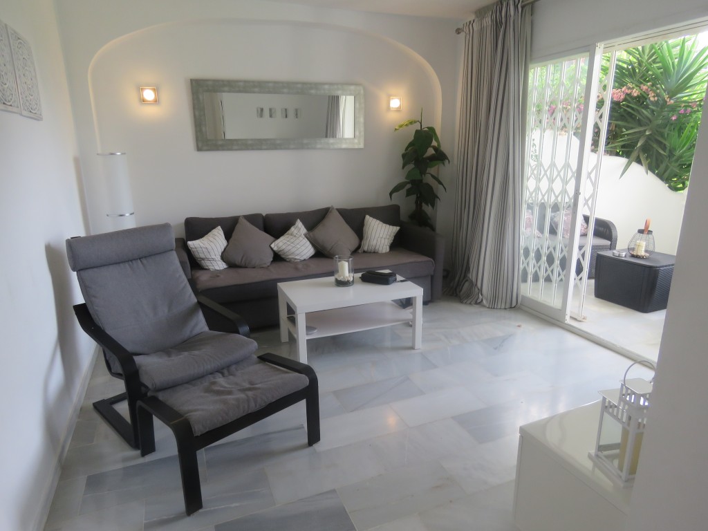 2 Bed, 2 Bath, ApartmentFor Sale, Calahonda, Malaga