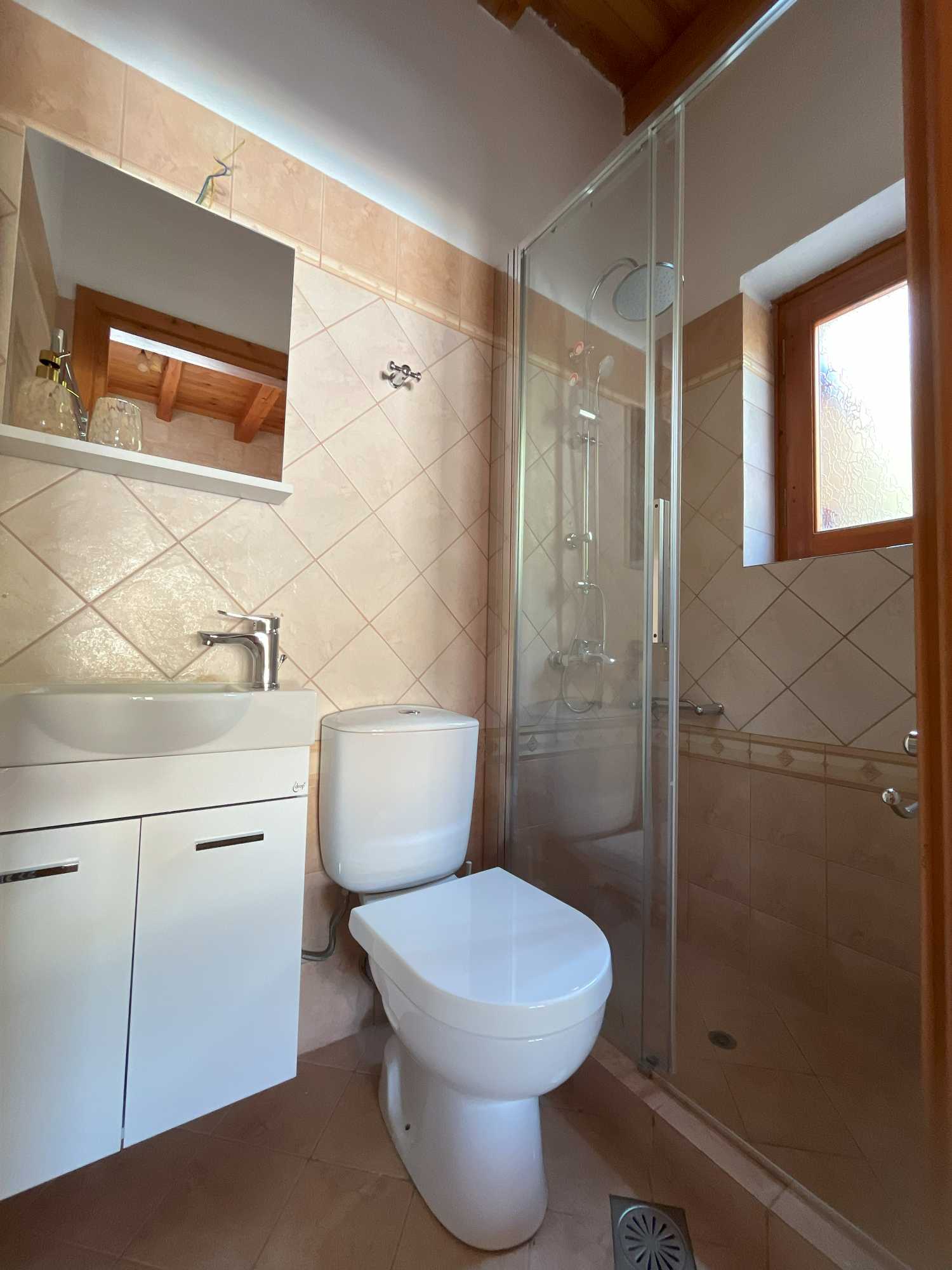 3 Bed, 2 Bath, HouseFor Sale, Chania, Crete